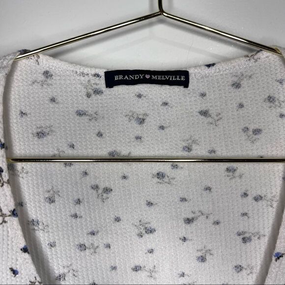 Brandy Melville Floral Wrap Top - Picture 3 of 6